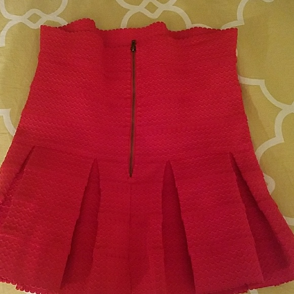 Red peplum top - Picture 4 of 4